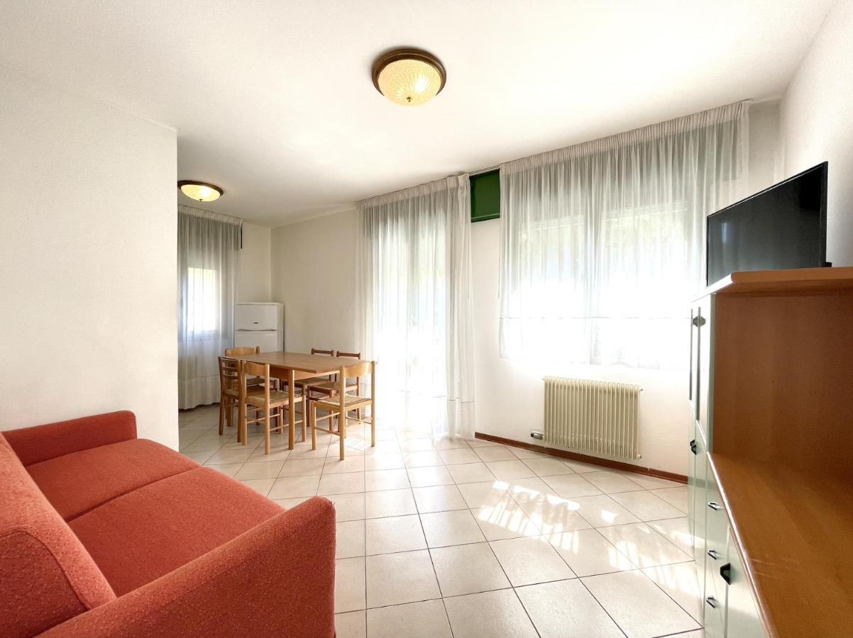 Casa Lea - Carraro Immobiliare Jesolo - Family Apartments מראה חיצוני תמונה